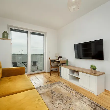 Miedziana Stylish & Cosy With Balcony By Renters Appartement *