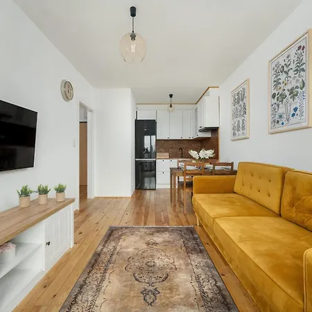 Appartement Miedziana Stylish & Cosy With Balcony By Renters *