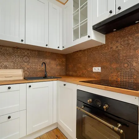 Miedziana Stylish & Cosy With Balcony By Renters Appartement