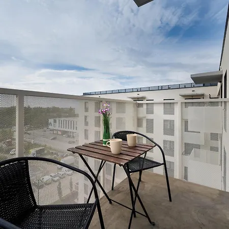Miedziana Stylish & Cosy With Balcony By Renters Appartement *